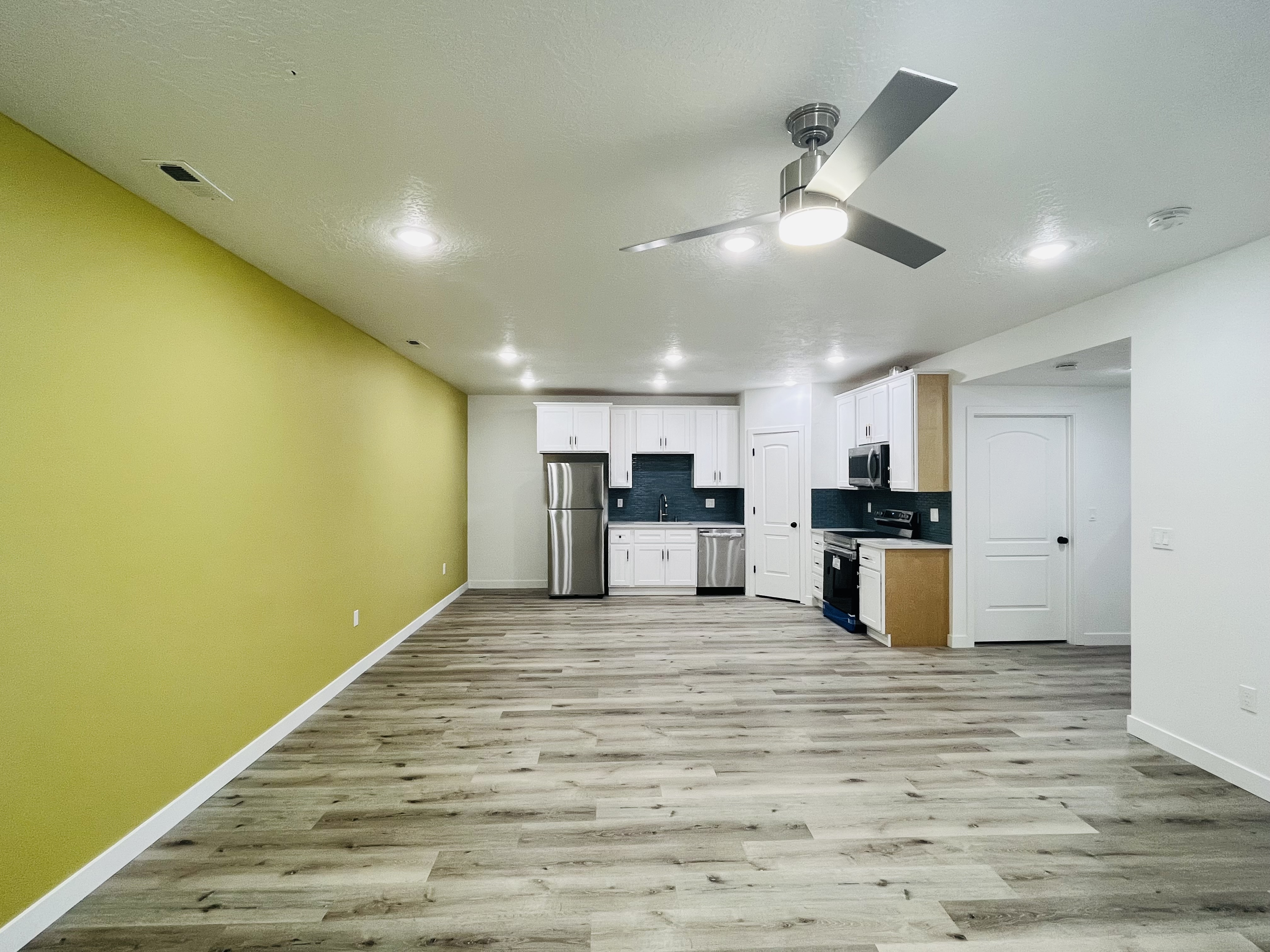 South Jordan In-Law/Basement: 1567 W Sparta Way