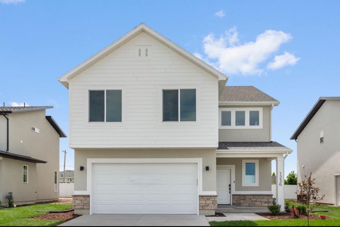 Logan House: 1236 W 575 S