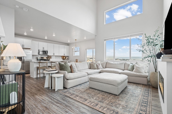 Saratoga Springs Townhome: 1974 N Red Yearling Dr