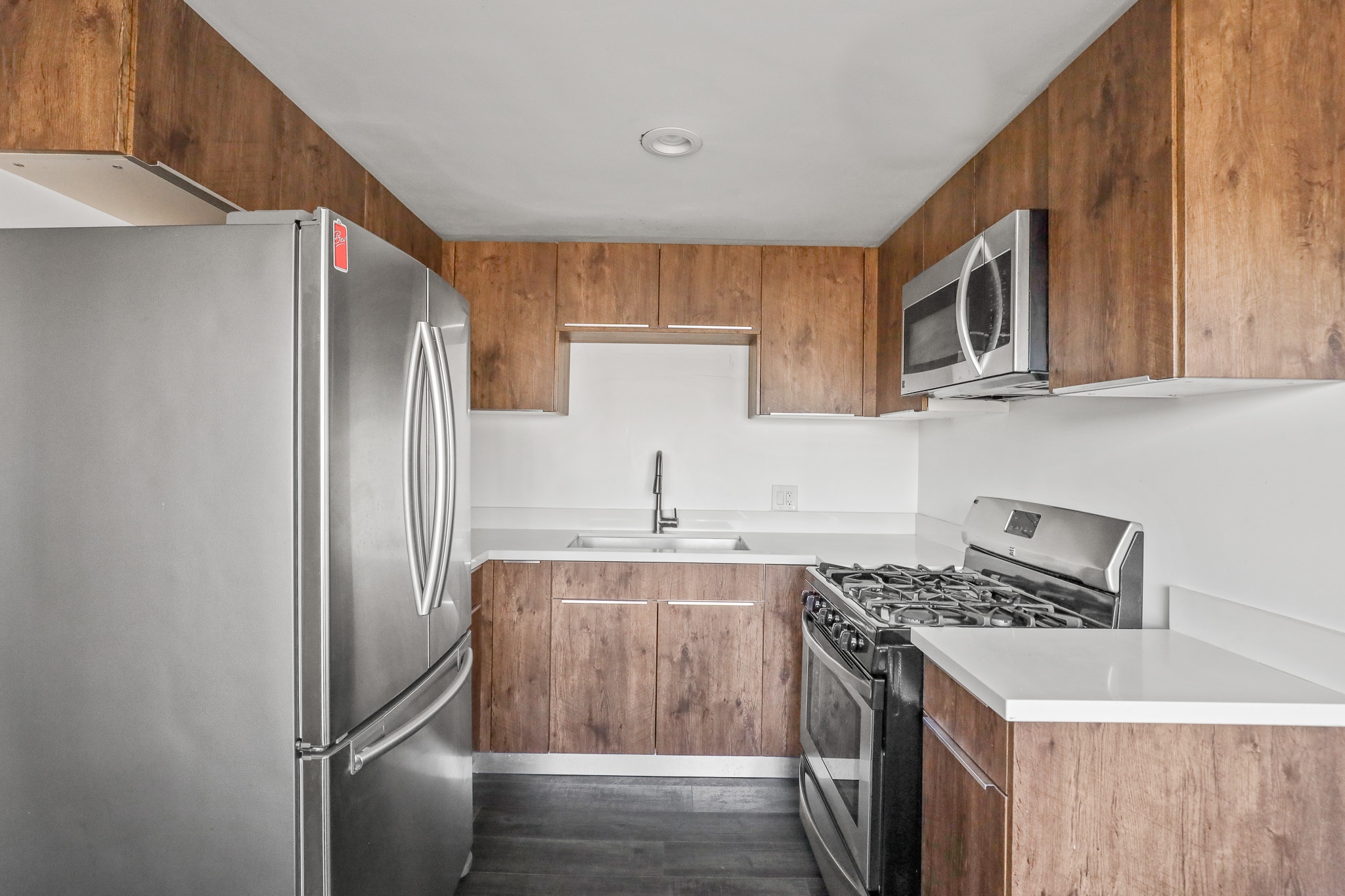 Los Angeles Apartment: 215 N Fickett St