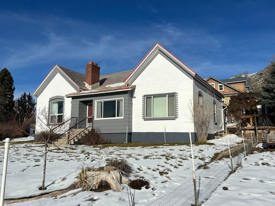 Morgan House: 297 N 600 E