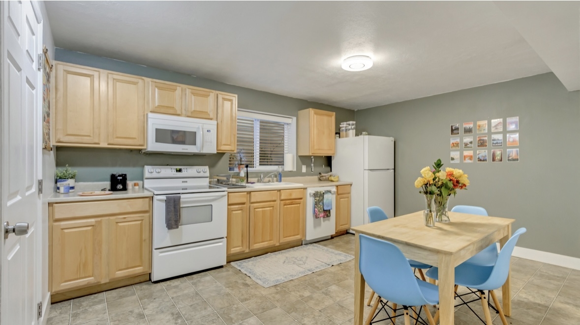 Orem In-Law/Basement: 320 S 230 W