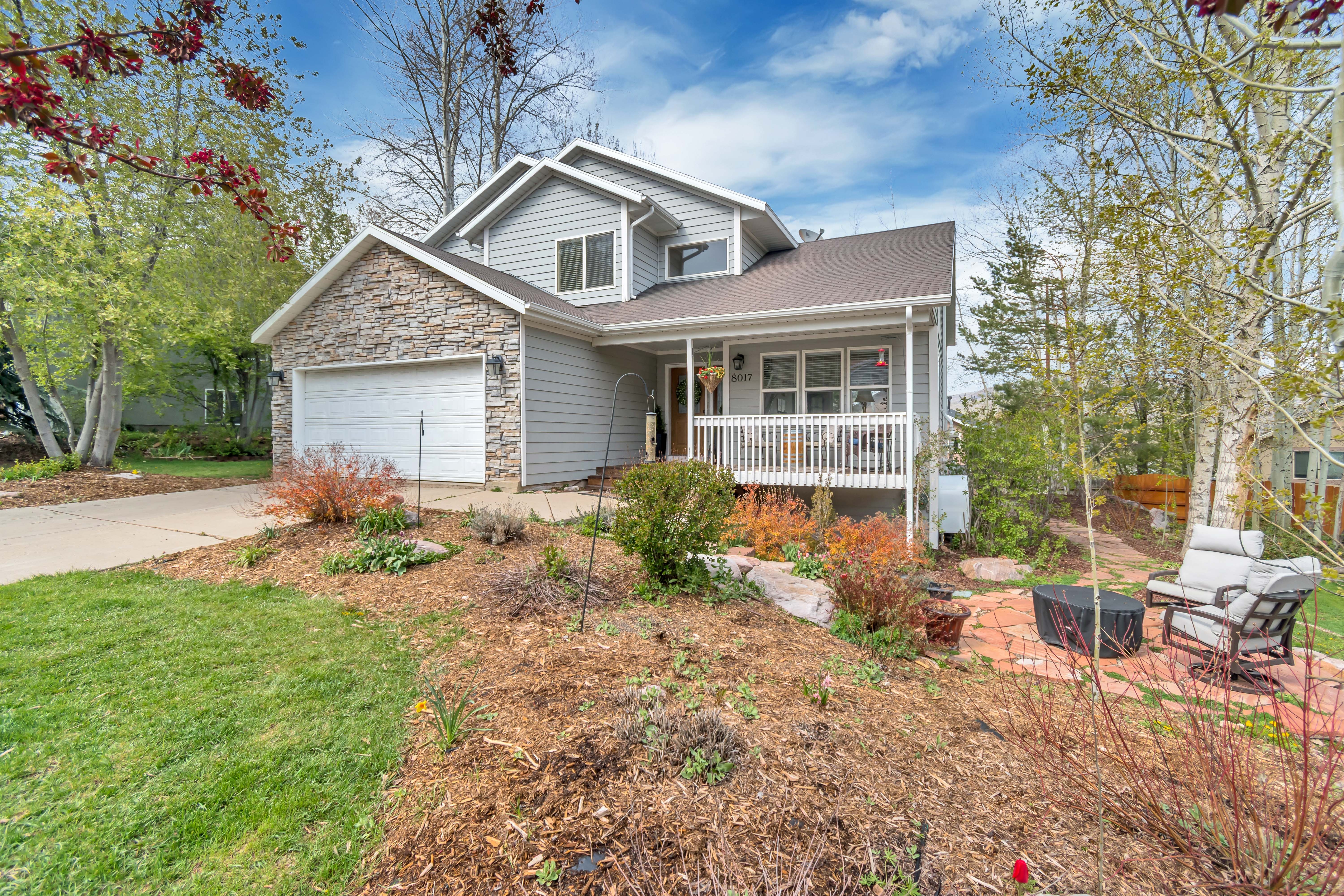 Park City House: 8017 Springshire Dr