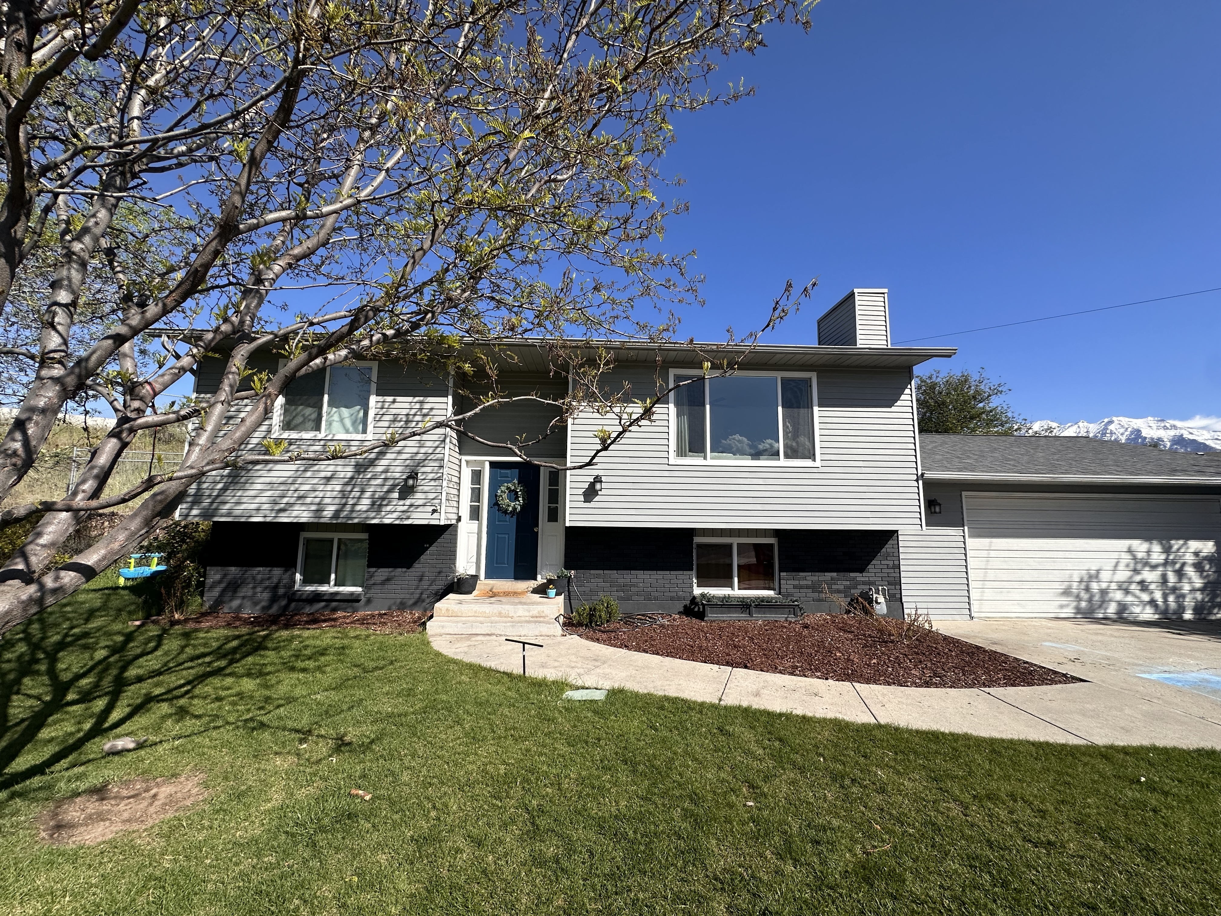 Orem House: 1538 S Carterville Rd