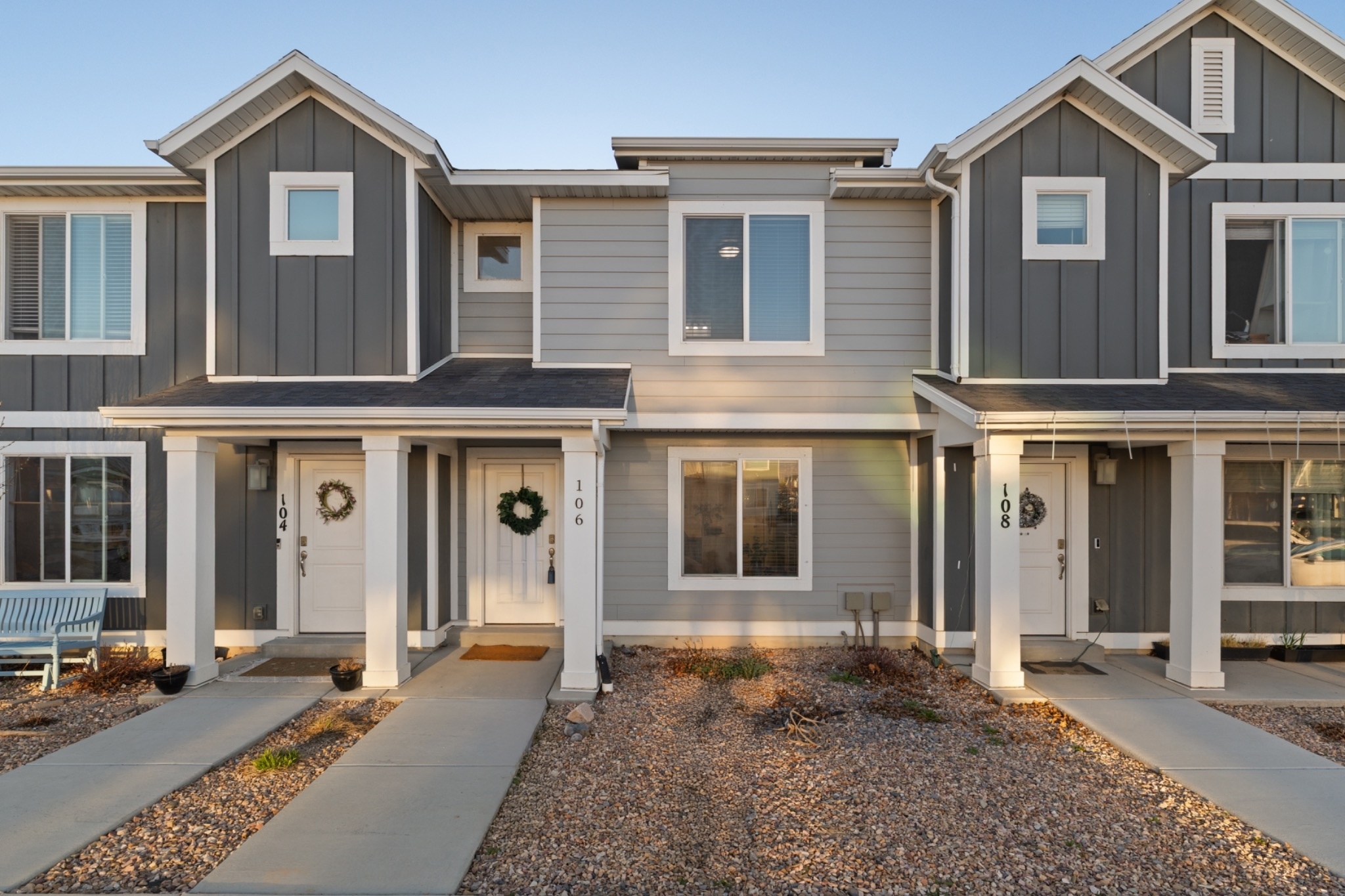 Saratoga Springs House: 106 N Heading Row