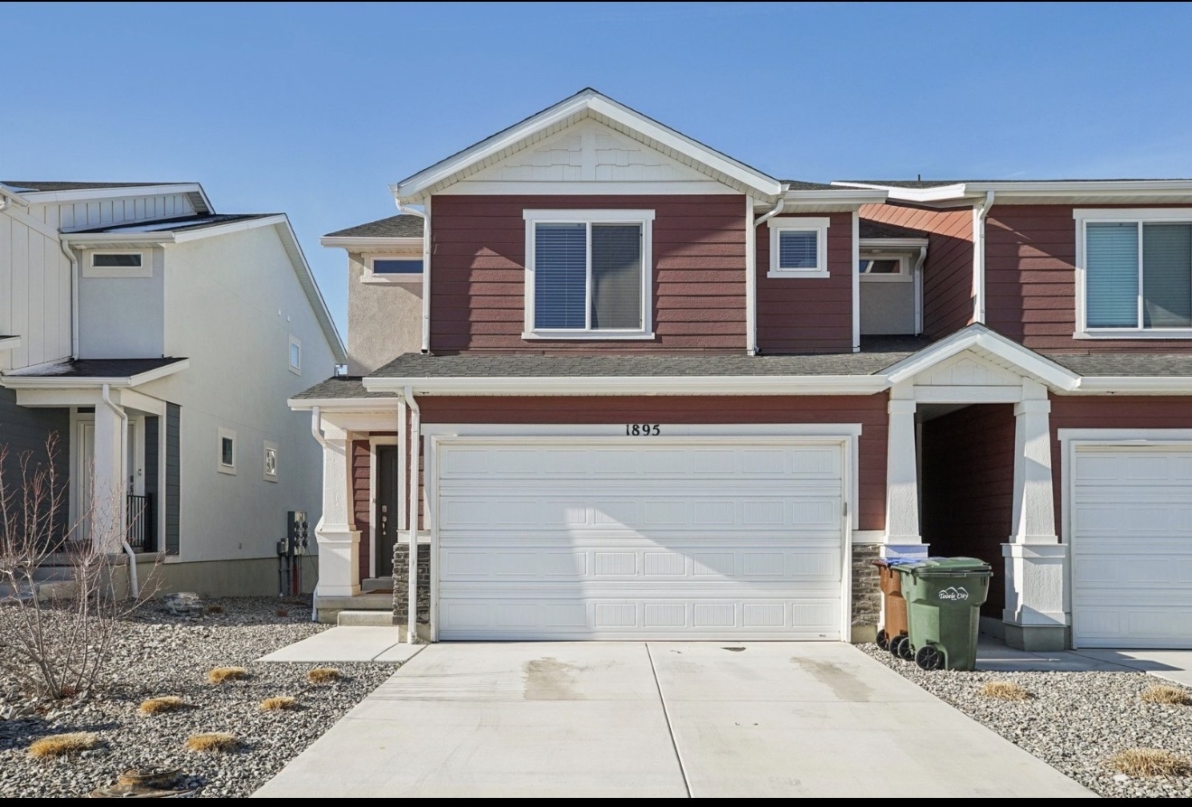 Tooele Townhome: 1895 N Blue Iris Ave