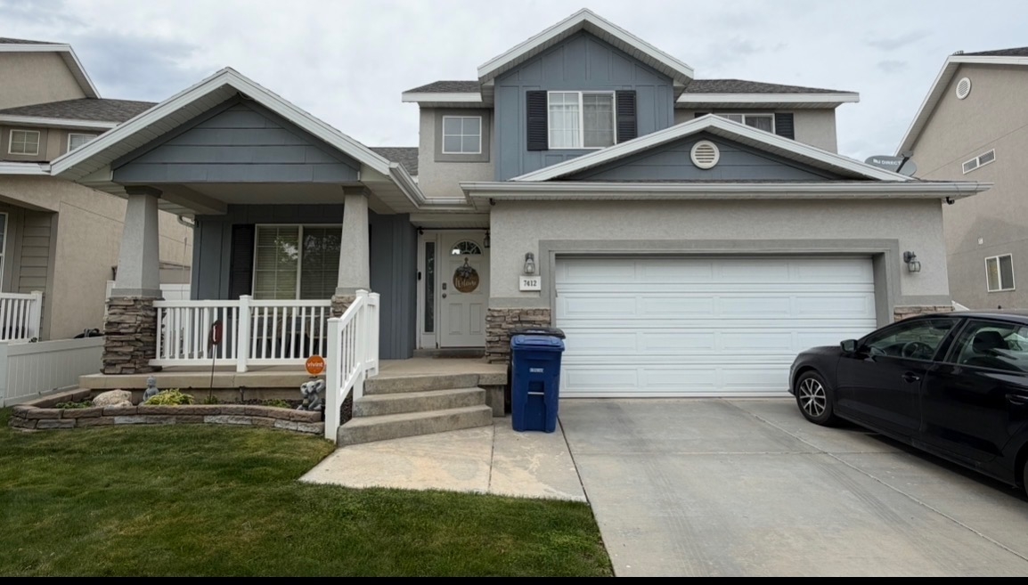 West Jordan House: 7412 S Sunset Maple Dr