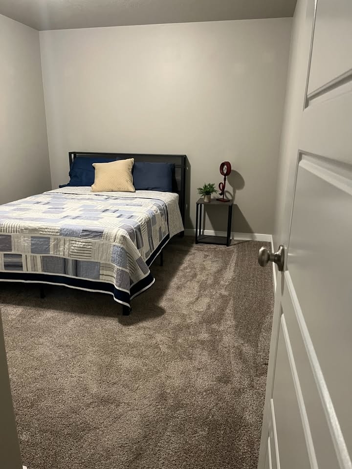 Lehi House: 2319 N Penstemon Way