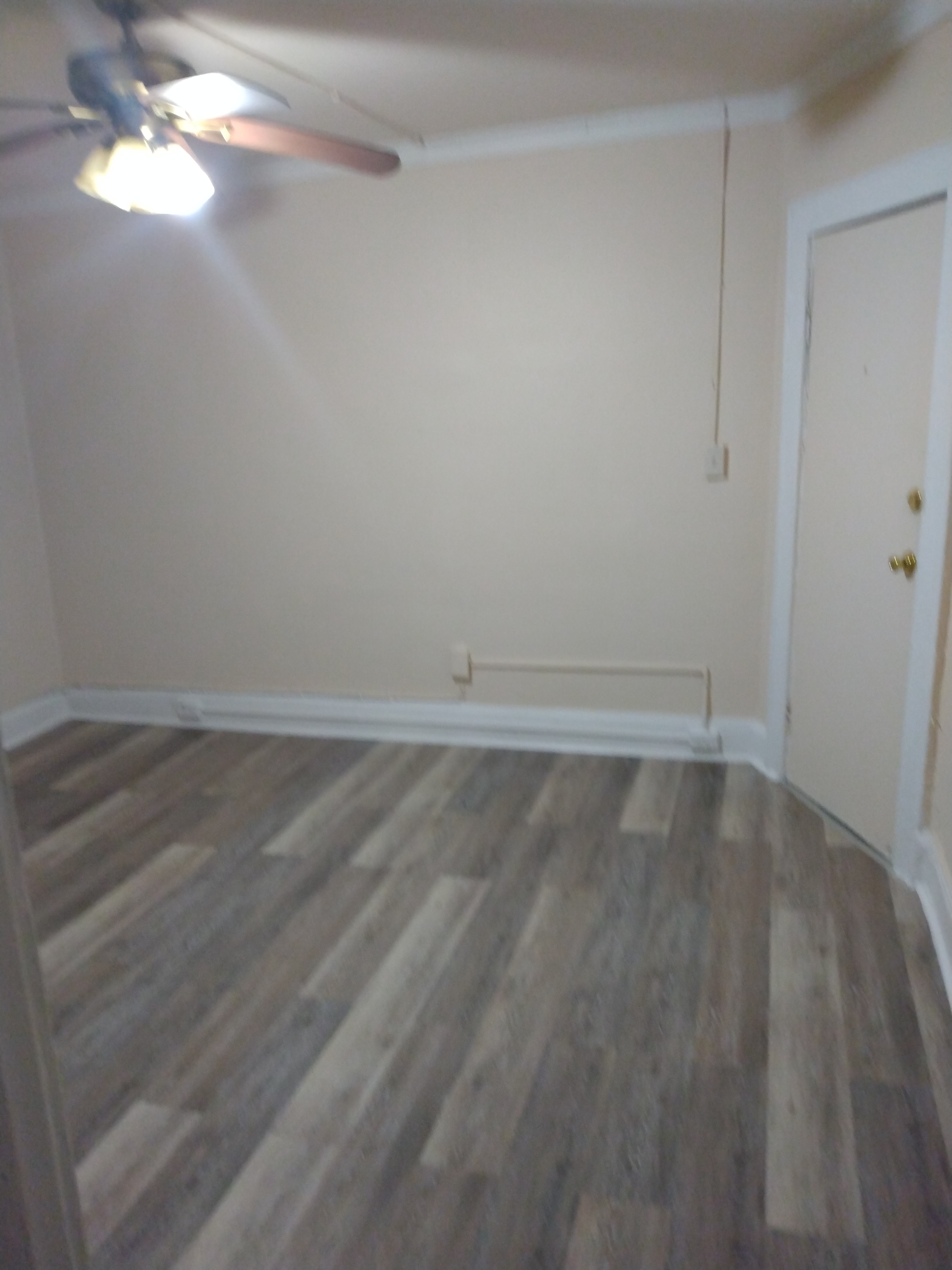 Newark House: 134 Sunset Ave