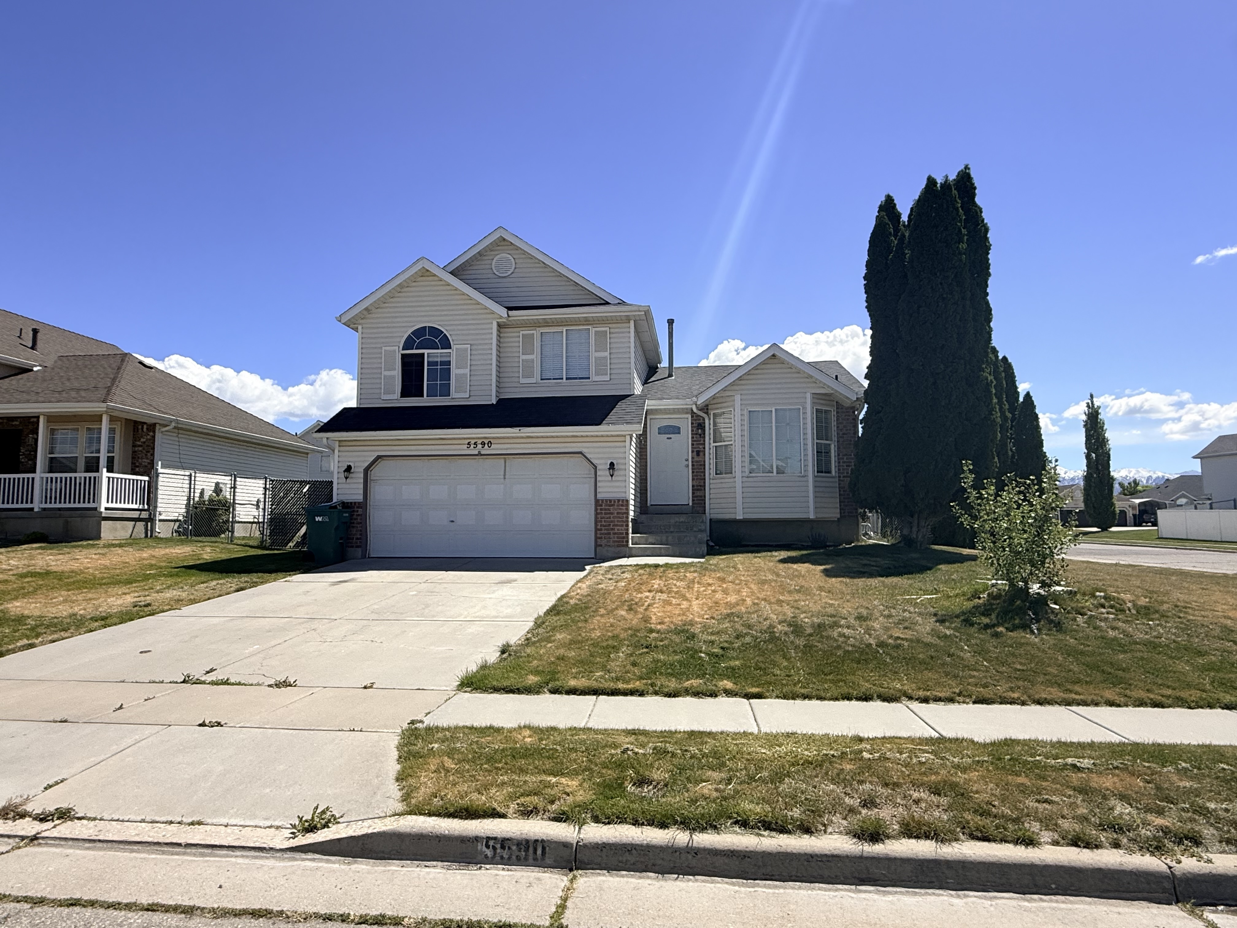 Roy House: 5590 S 4100 W