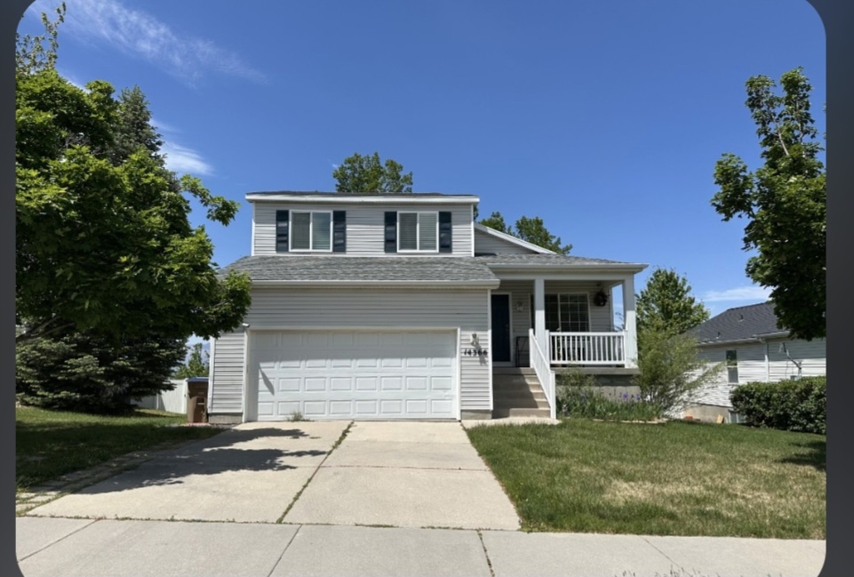Draper House: 14366 S Lapis Dr