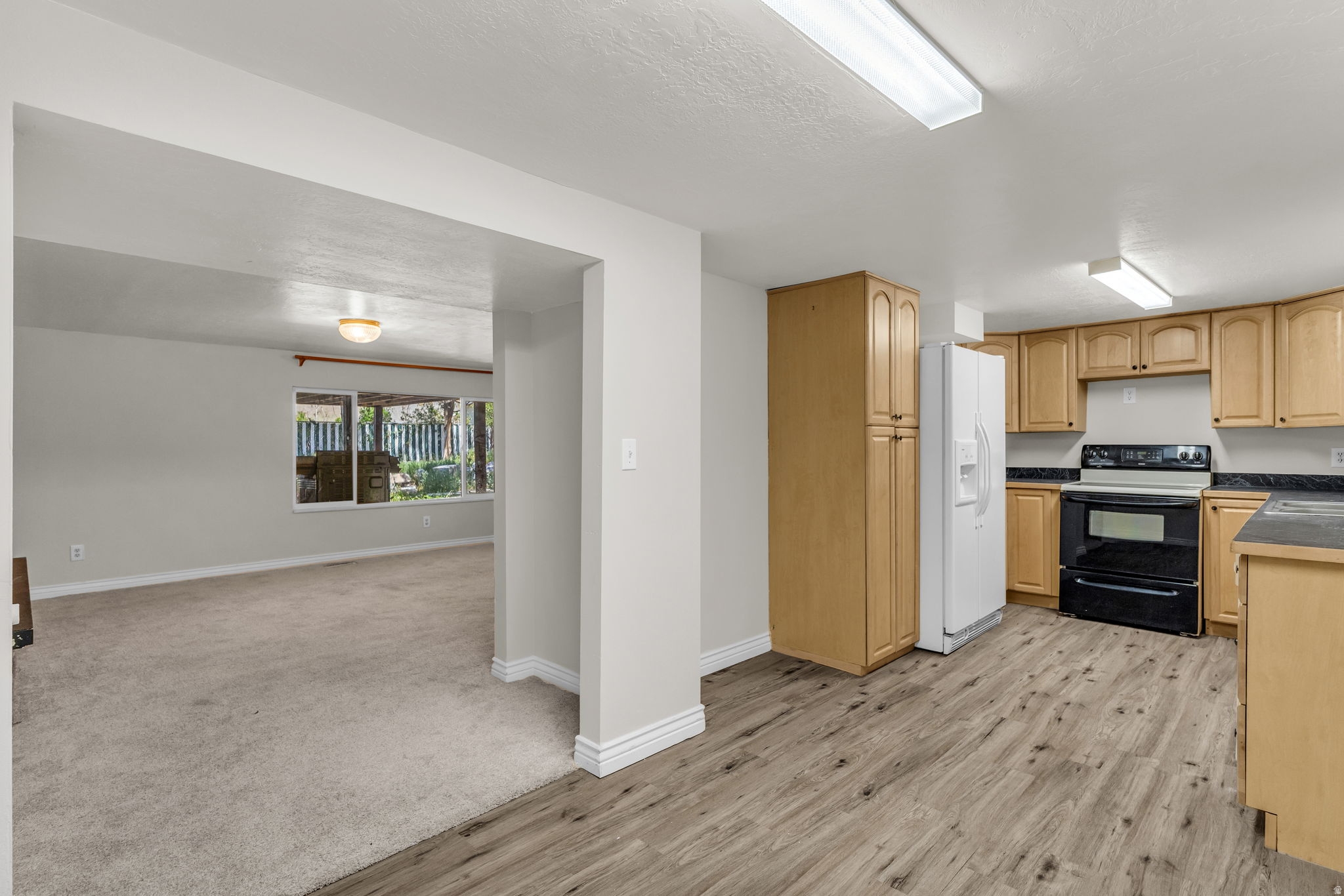 Springville In-Law/Basement: 1035 Hillcrest Dr