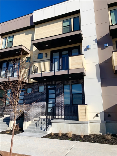 Provo Townhome: 250 N 100 E