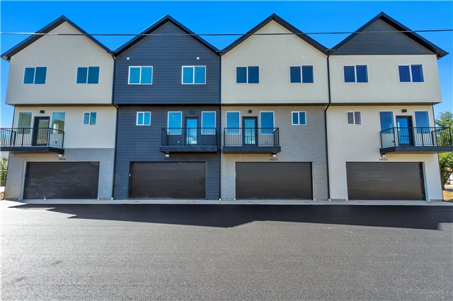 Ogden Townhome: 5913 Wasatch Dr
