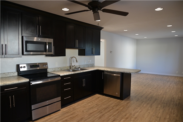 West Valley City Townhome: 3184 S Higbee Cir