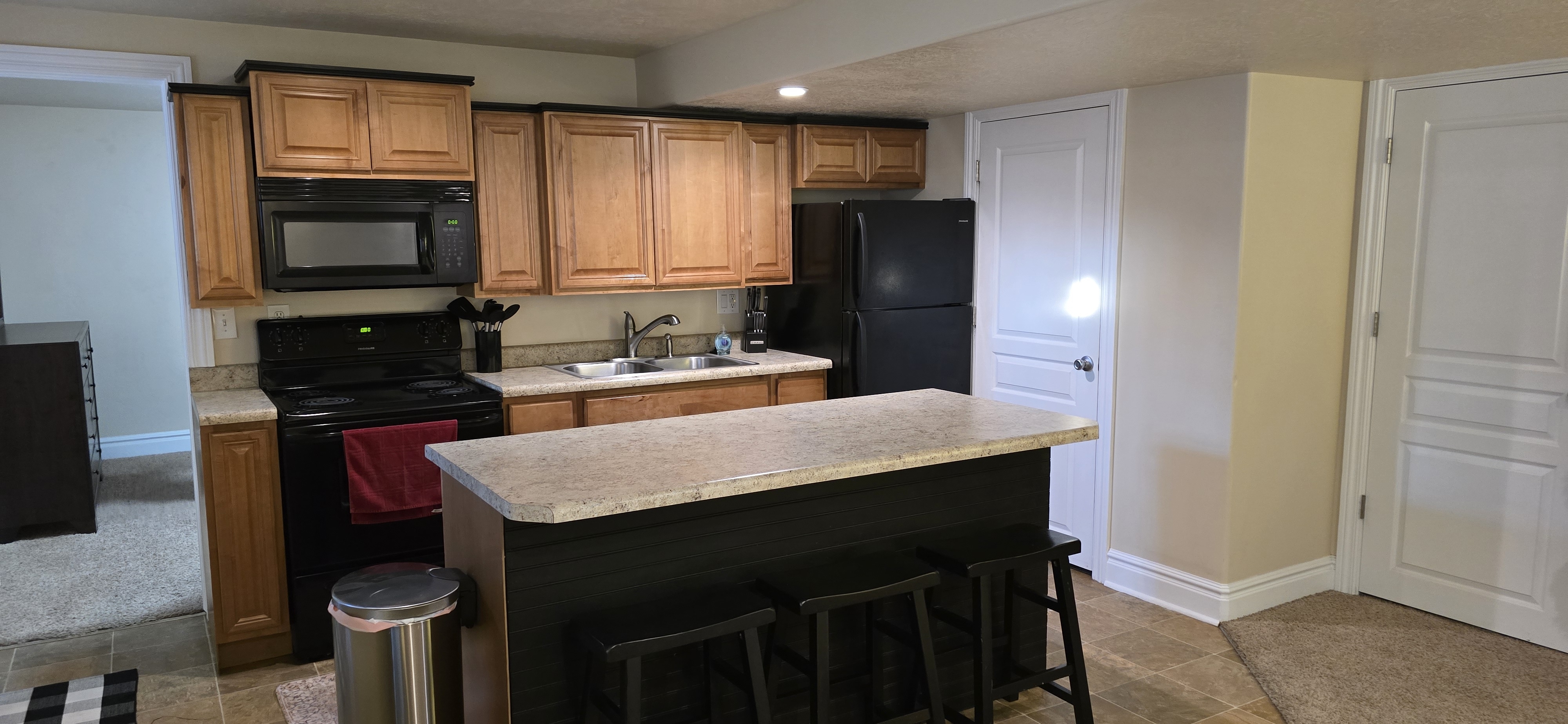 Layton In-Law/Basement: 979 N 3500 W