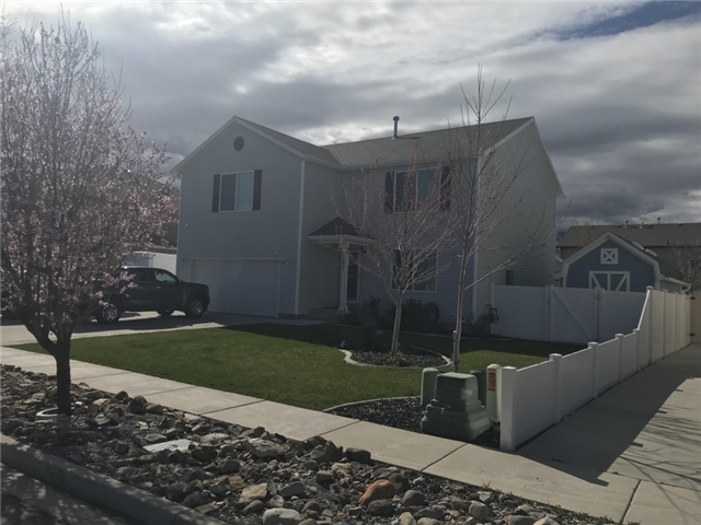 Spanish Fork Single Room: 1097 W 350 S