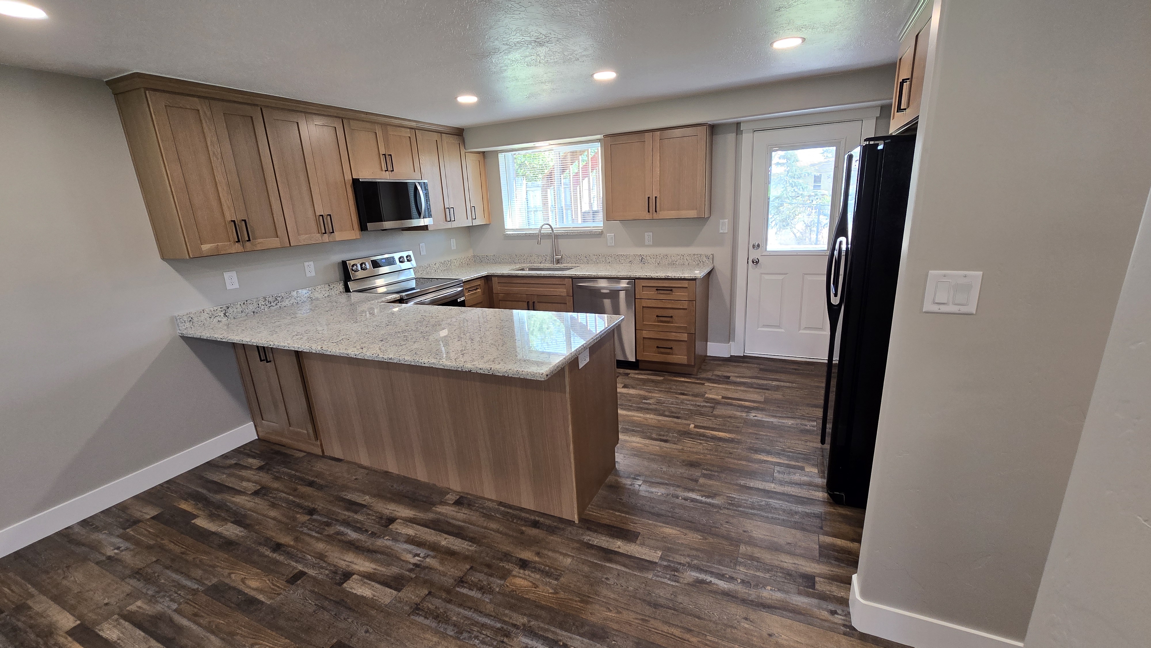 Orem Apartment: 1129 W 675 N