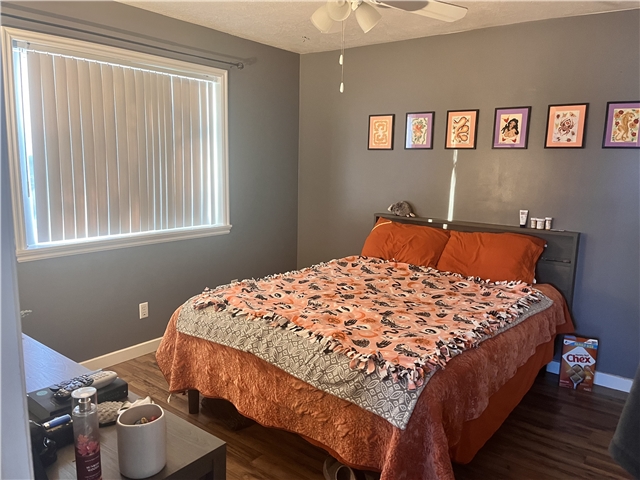 South Jordan Single Room: 2463 W Country Bend Dr