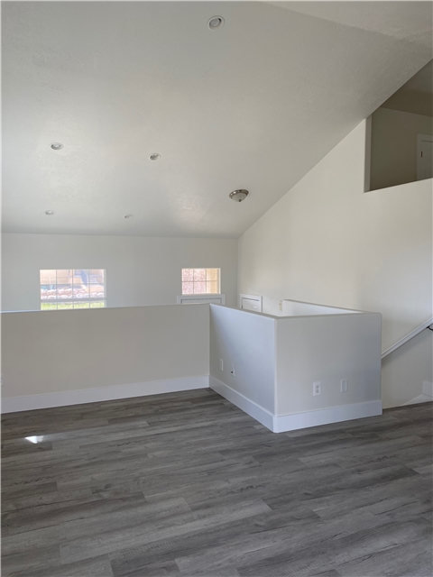 Draper House: 15159 S Eagle Chase Dr