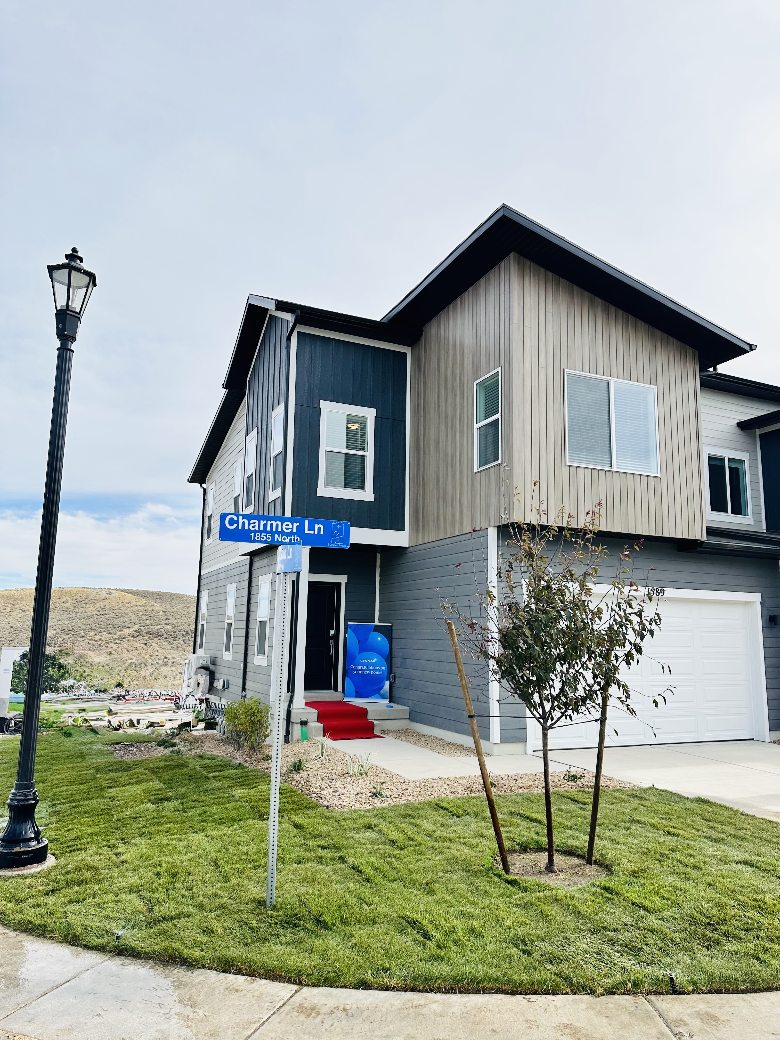 Saratoga Springs Townhome: 1589 W Charmer Ln