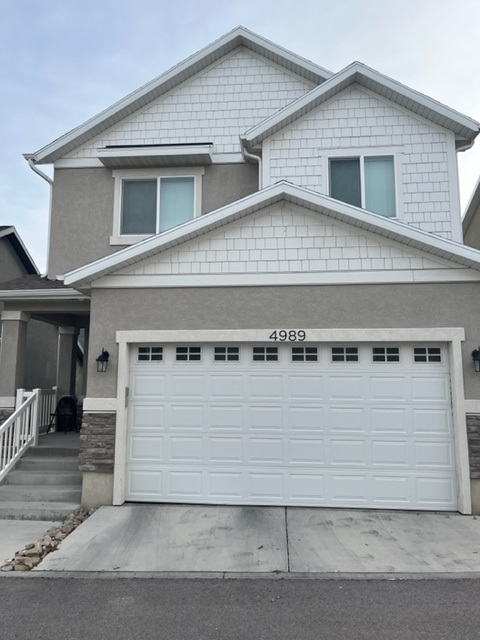 Herriman House: 4989 W Longboat Ln