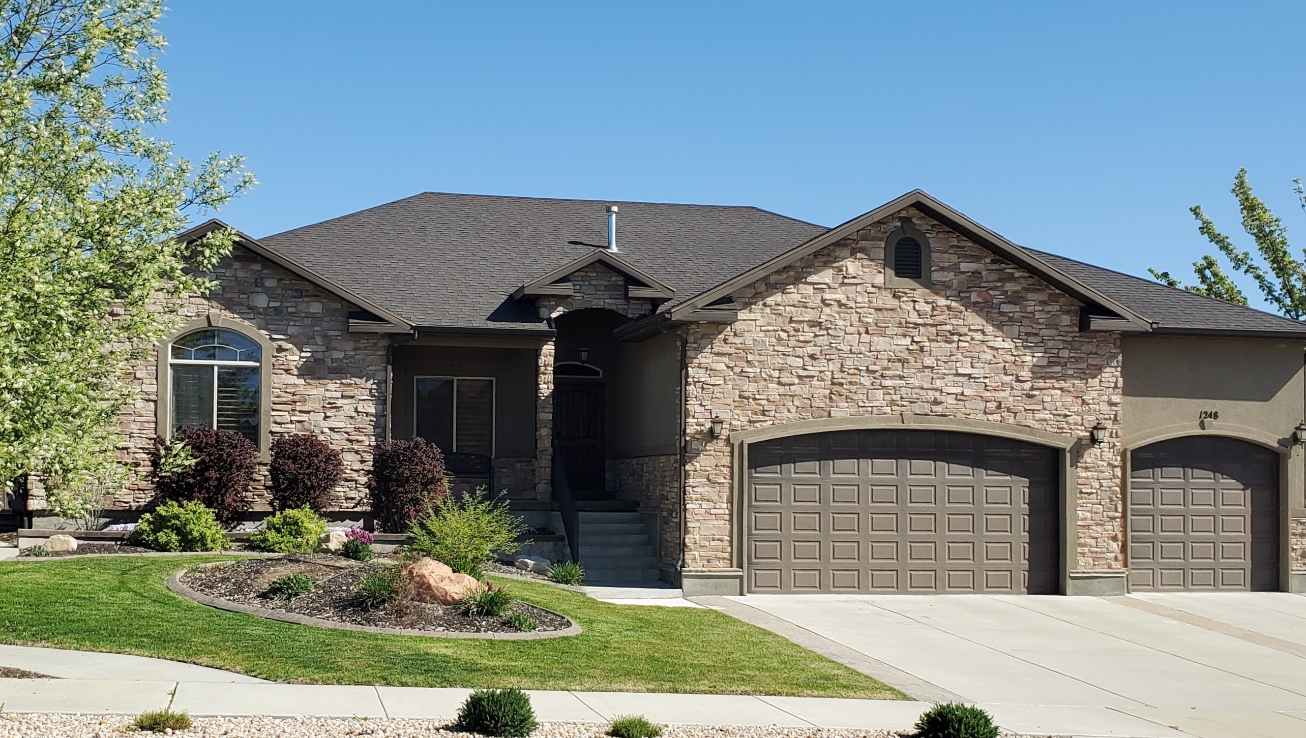 South Jordan In-Law/Basement: 1248 W Alta Creek Cir