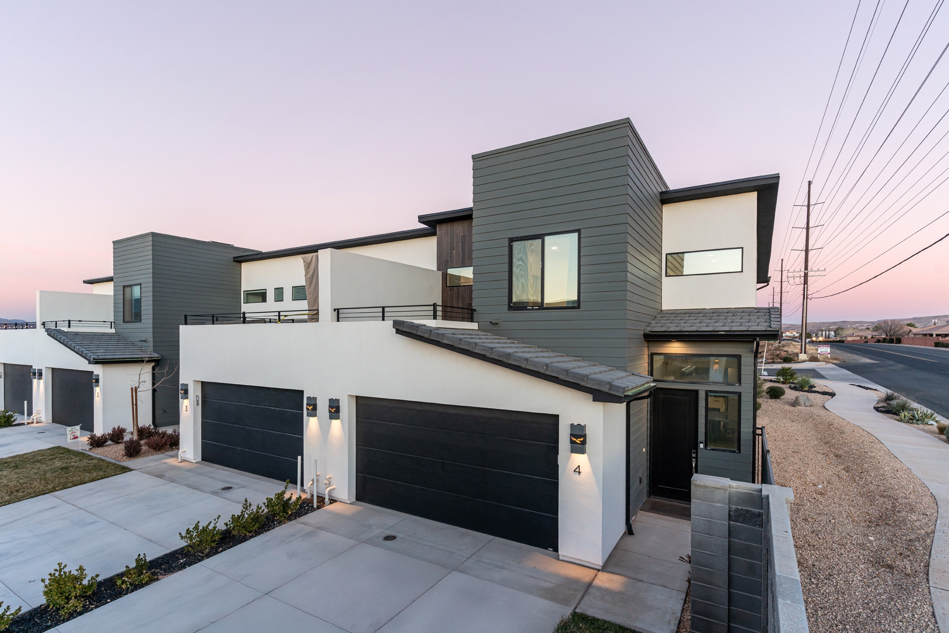 Hurricane Townhome: 2675 W 625 N