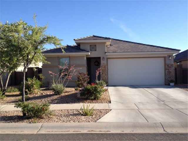 Washington House: 2582 E Desert Cliff Dr