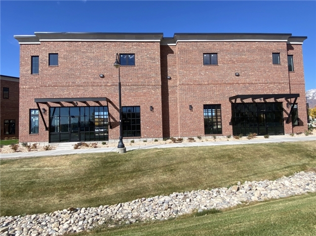 Cedar Hills Multiplex: 10131 N Redwood Dr