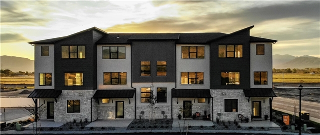 American Fork Townhome: 745 Crystal Creek Rd