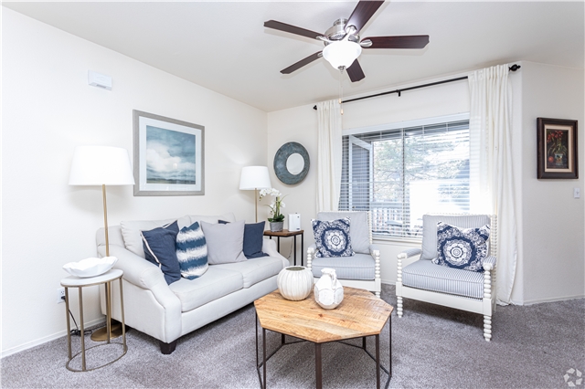 Draper Apartment: 13343 S Minuteman Dr