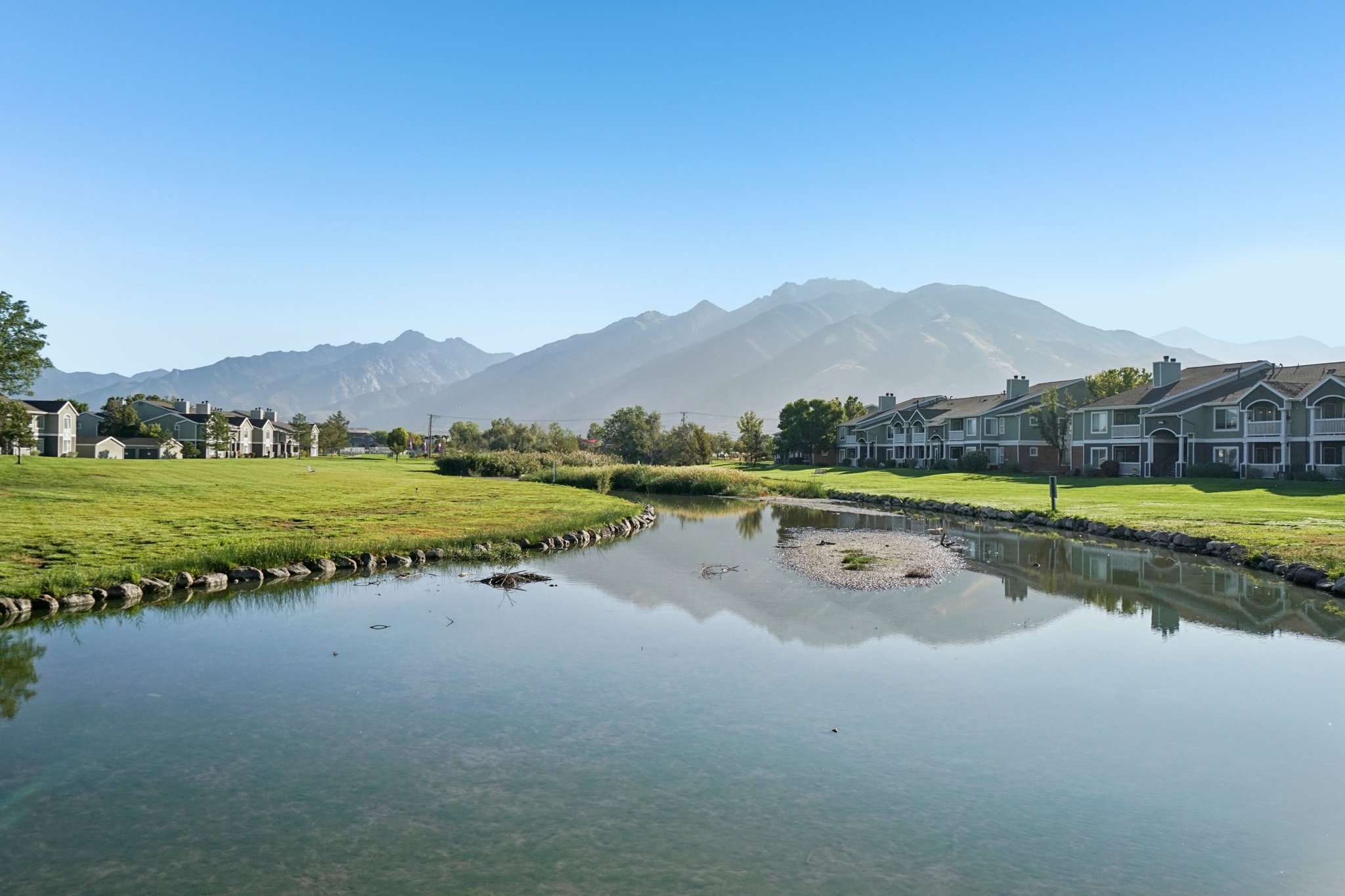 Draper Apartment: 13343 S Minuteman Dr