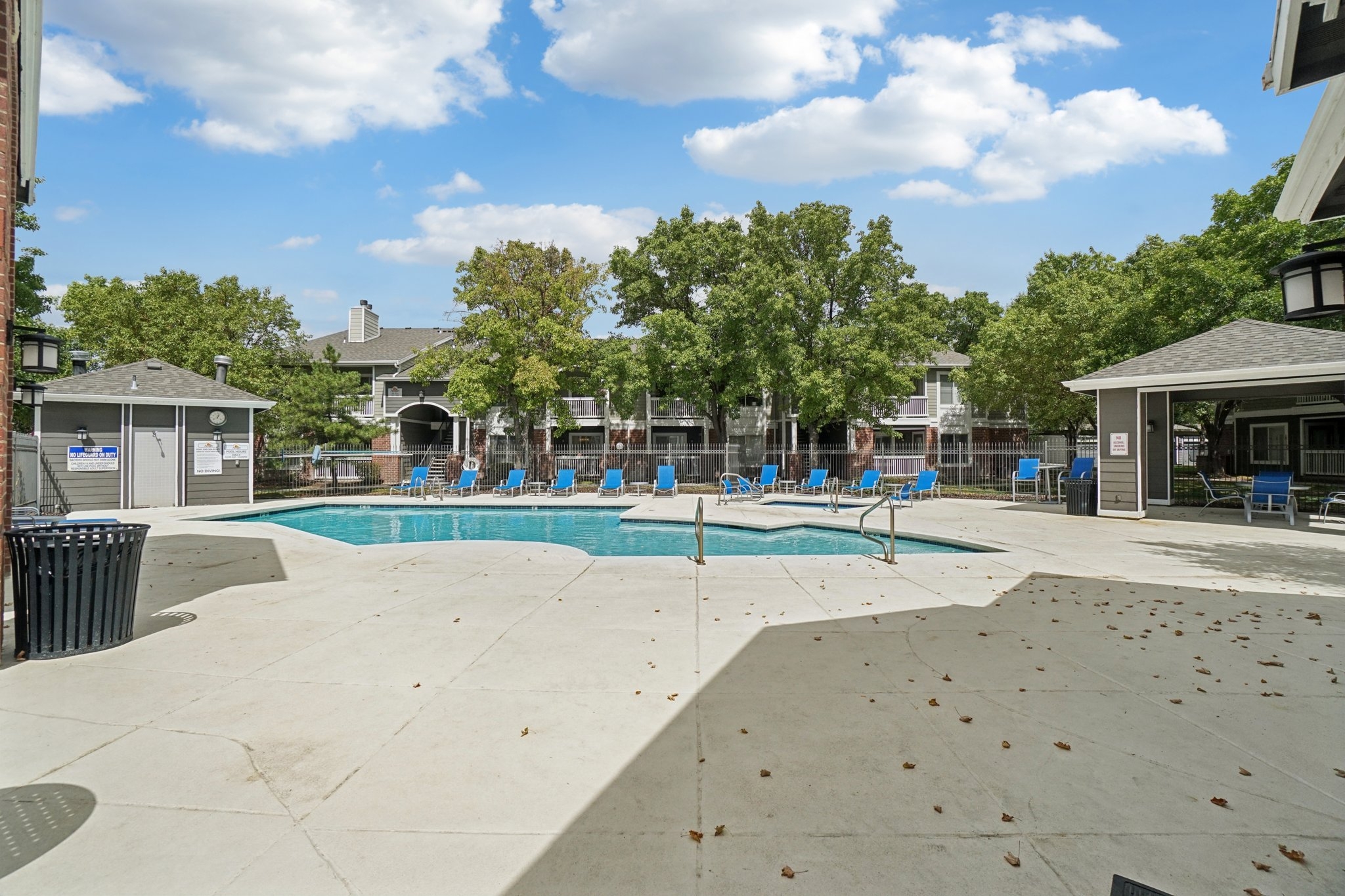 Draper Apartment: 13343 S Minuteman Dr