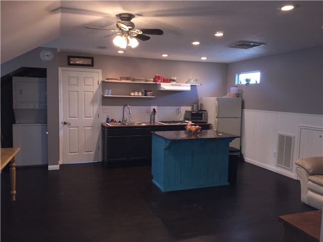 Eagle Mountain Apartment: 957 E Waddell St