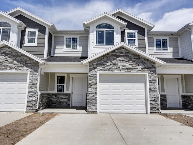 North Ogden Townhome: 357 E 2050 N