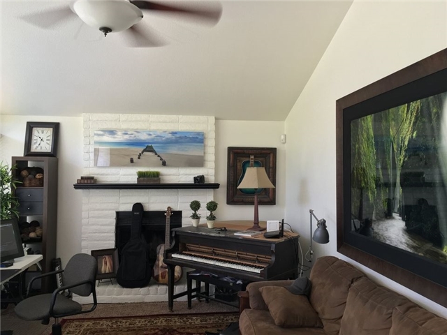 Sandy Single Room: 1263 E Cedar View Dr
