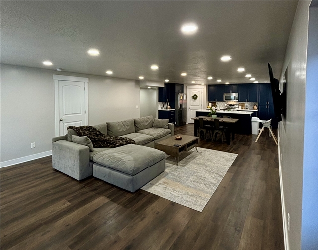 Herriman In-Law/Basement: 4373 W Aspen Cottage Ln