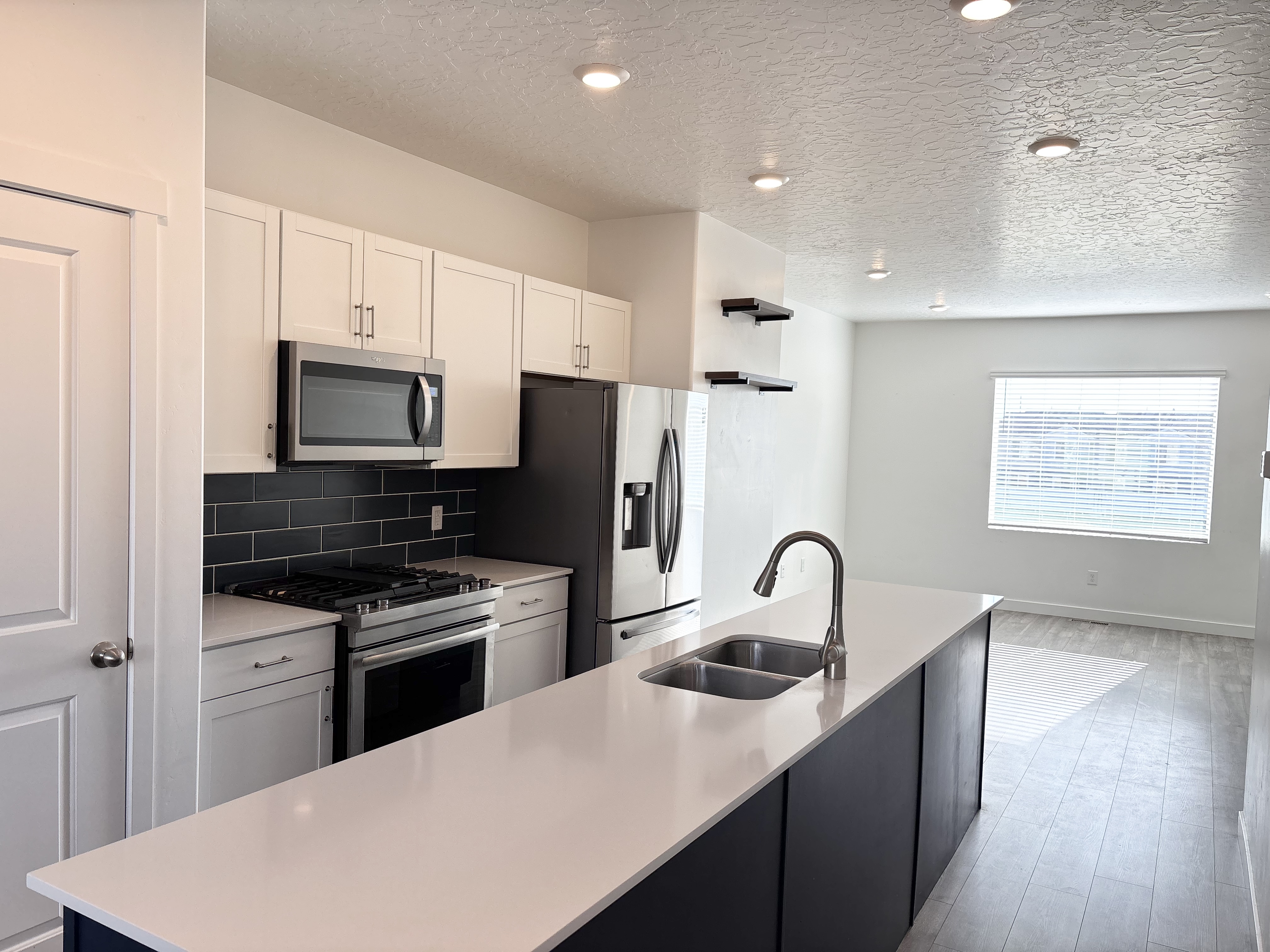 Saratoga Springs Townhome: 1092 E Vessel Ct