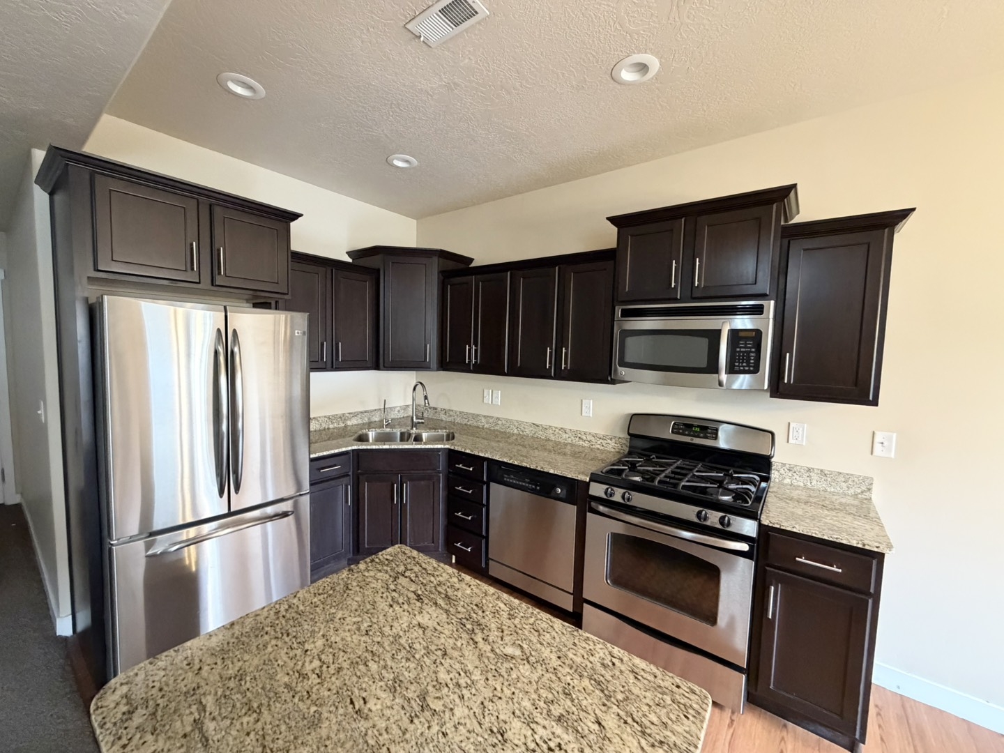 South Jordan House: 3673 W Lilac Heights Dr