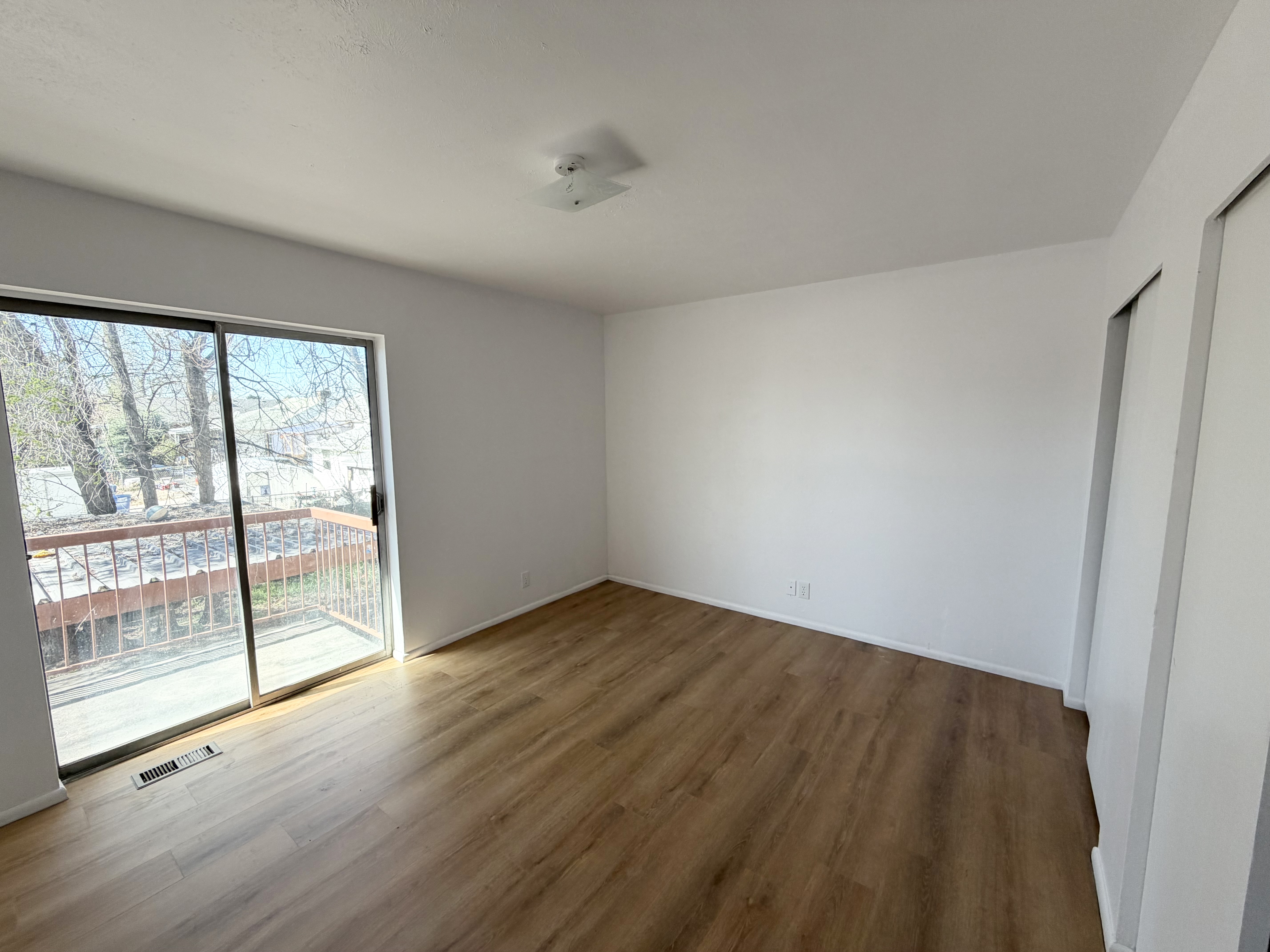 Salt Lake City Townhome: 475 N 1465 W