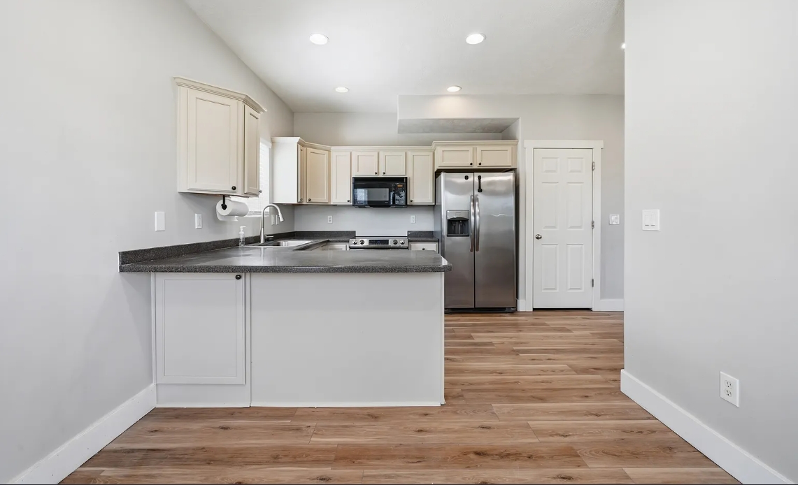 Lehi House: 2230 N 2270 W