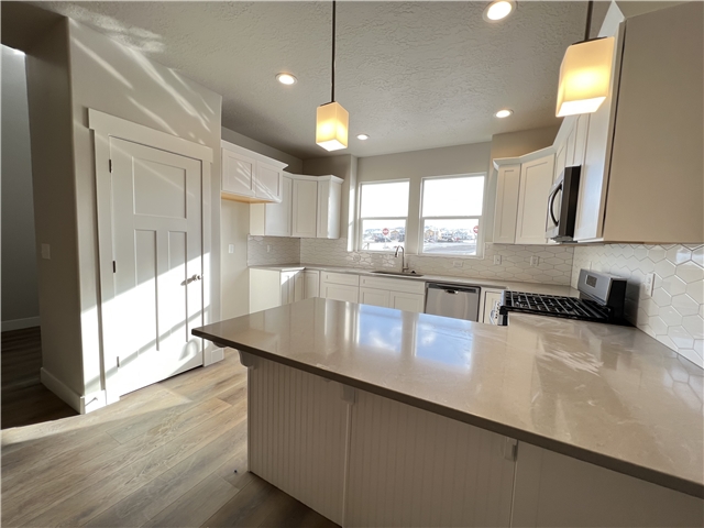 Herriman Townhome: 4318 W Rex Peak Way