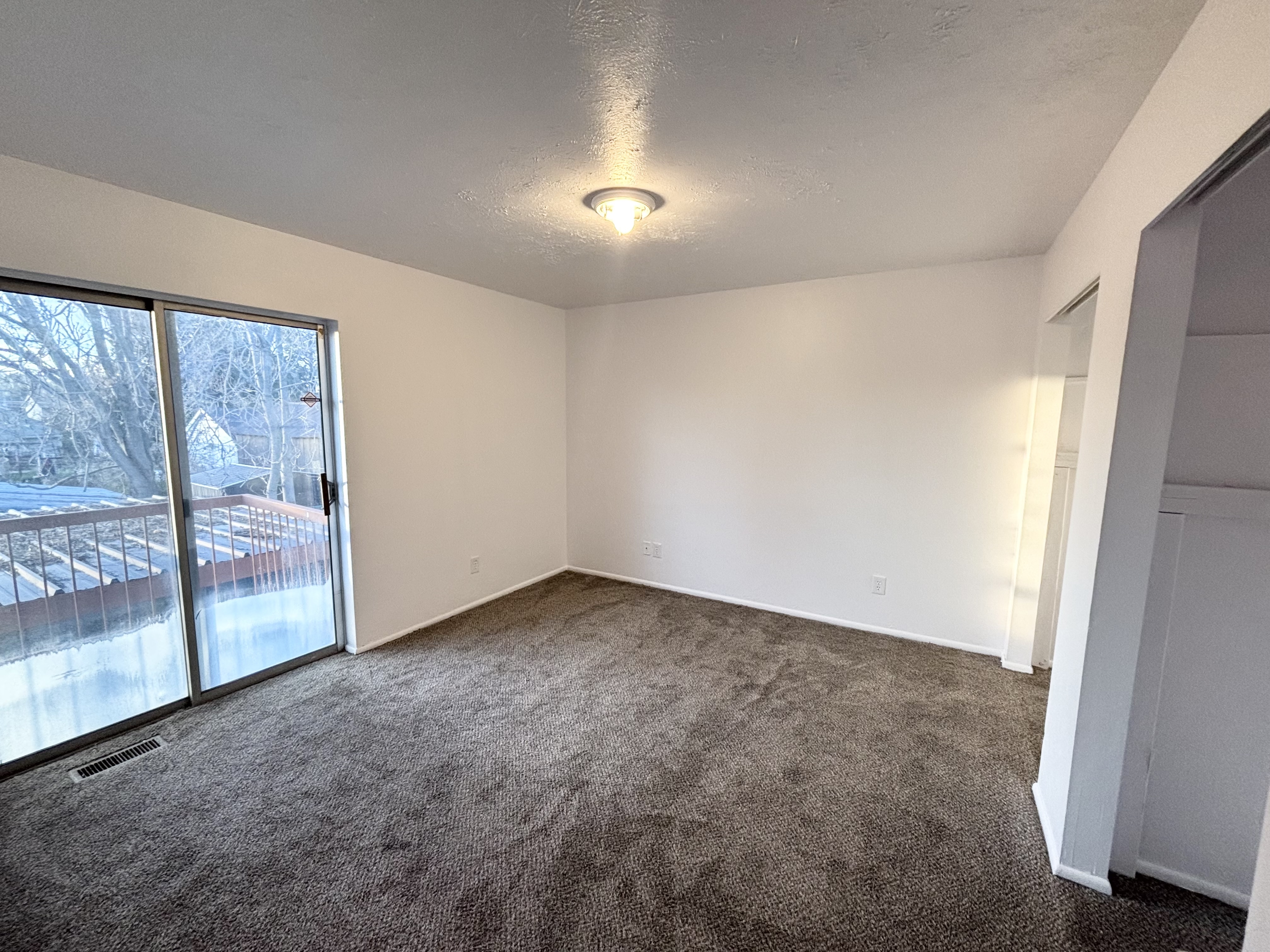 Salt Lake City Townhome: 463 N 1465 W