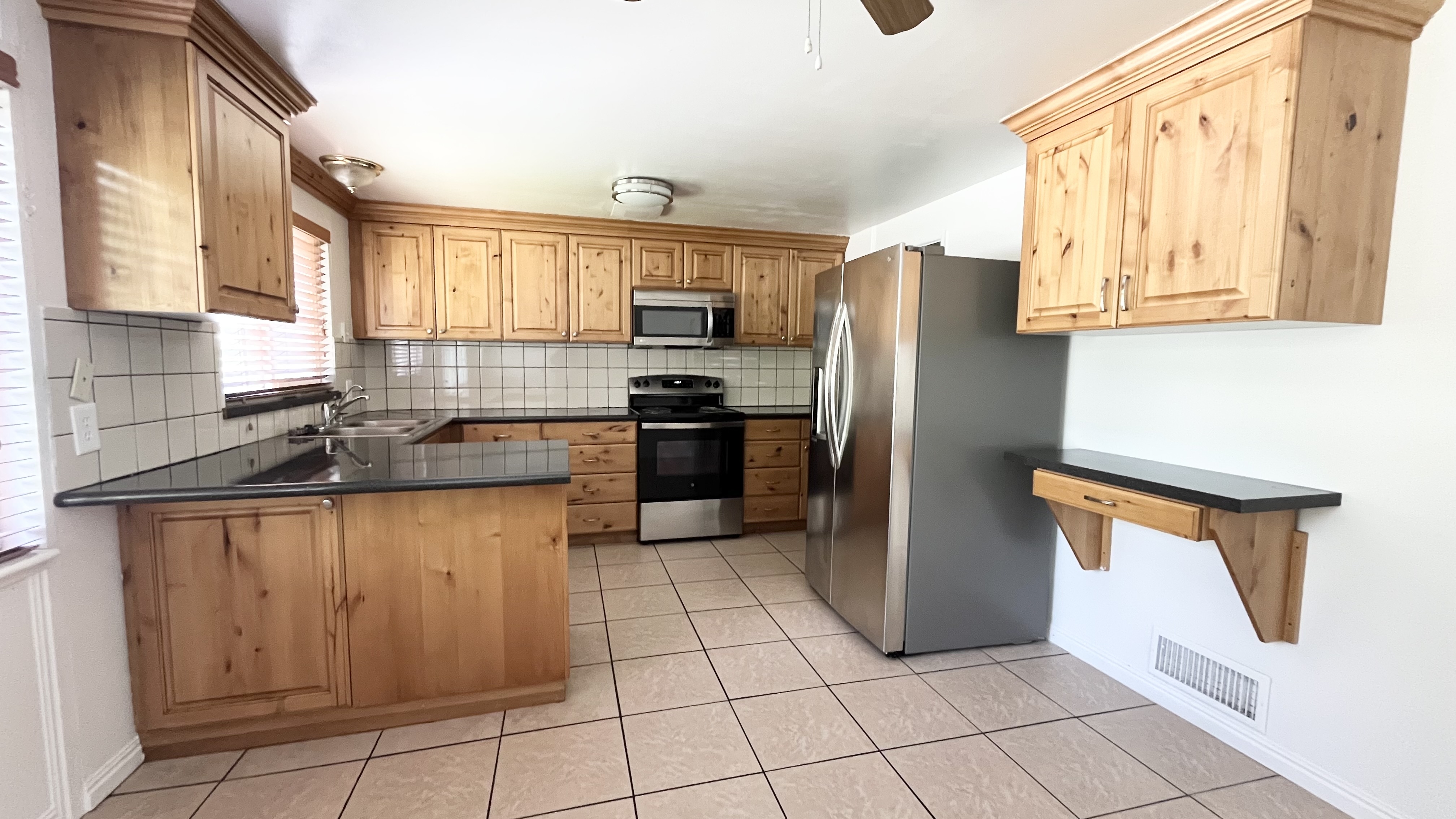 West Valley City House: 3389 S Hillsdale Dr