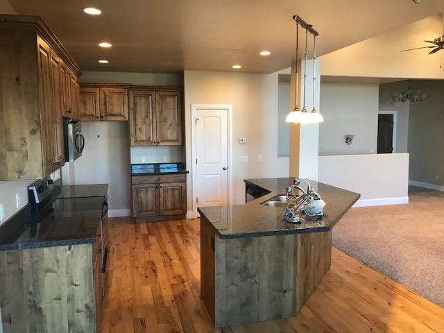 West Haven House: 2348 S 2975 W