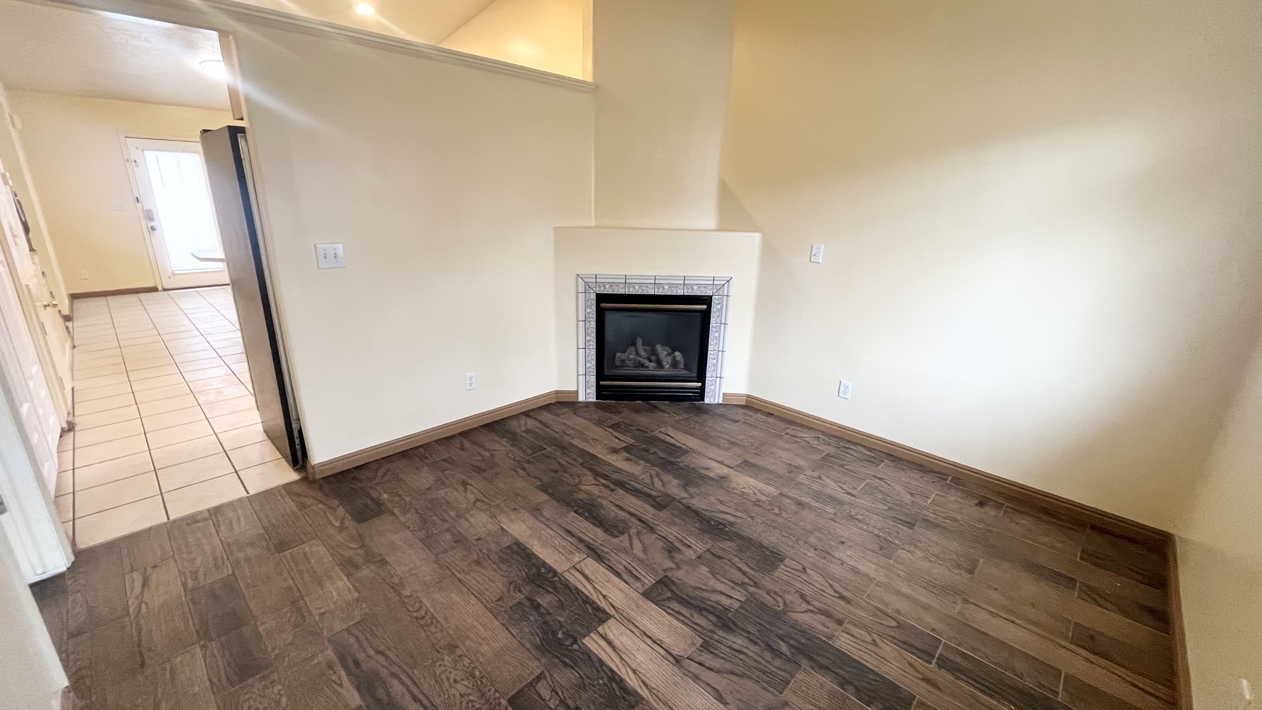 West Jordan Townhome: 4770 W Old Church Ct