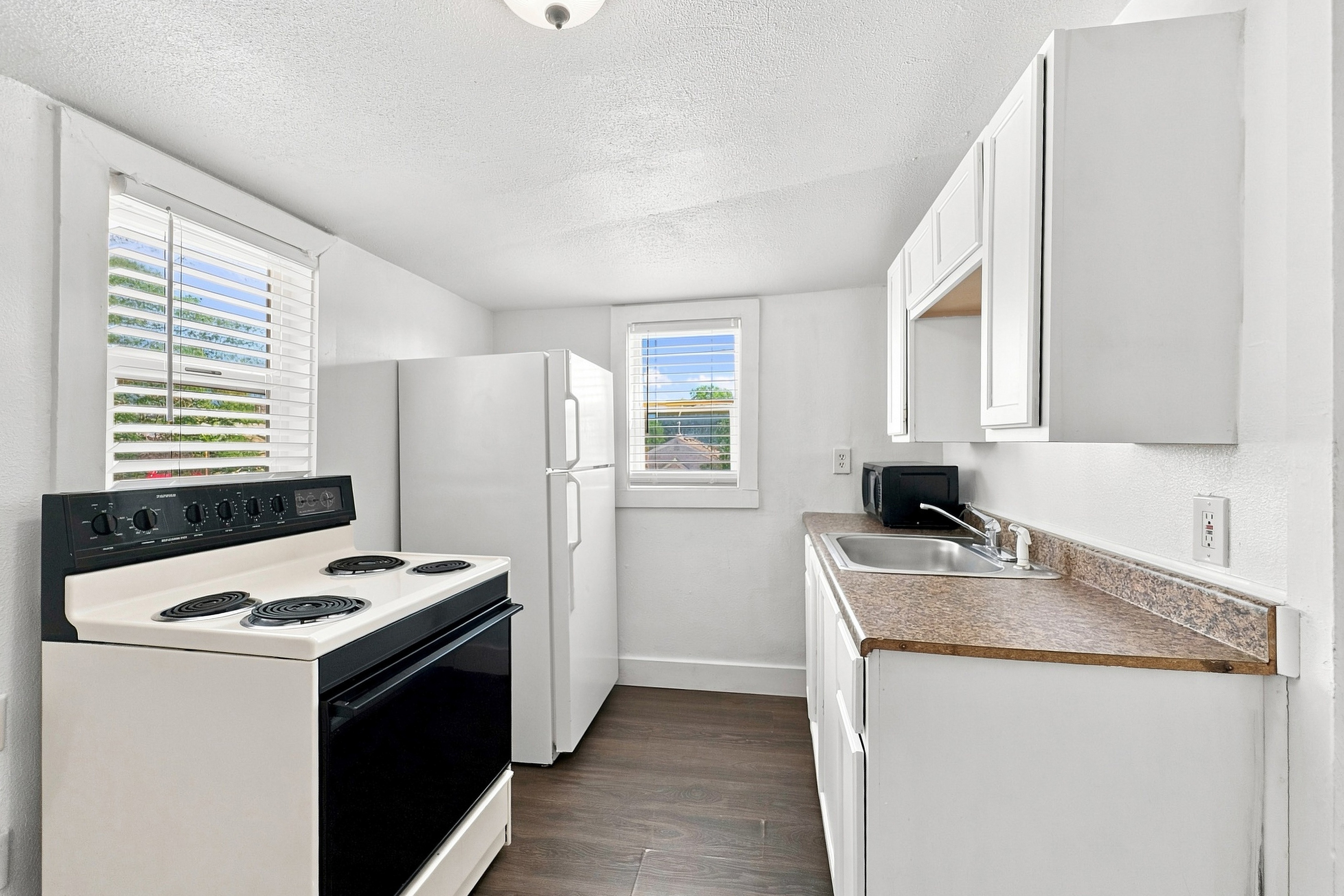 Ogden Apartment: 2440 B Ave