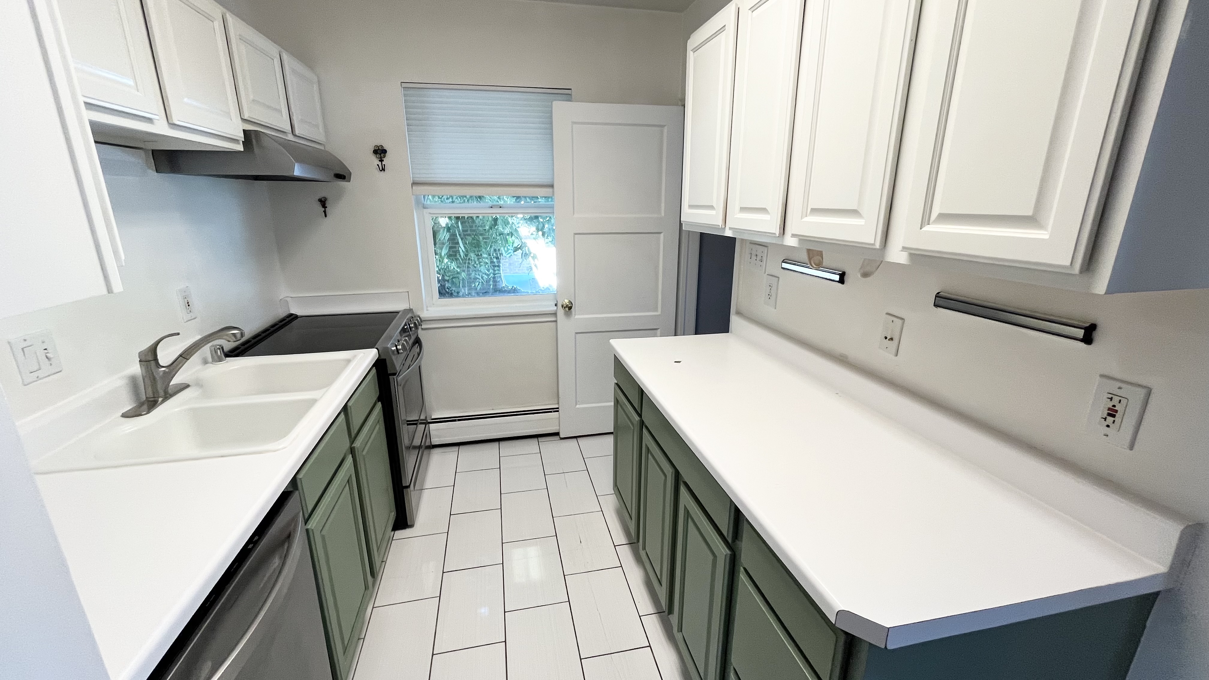 Salt Lake City House: 943 W Briarcliff Ave