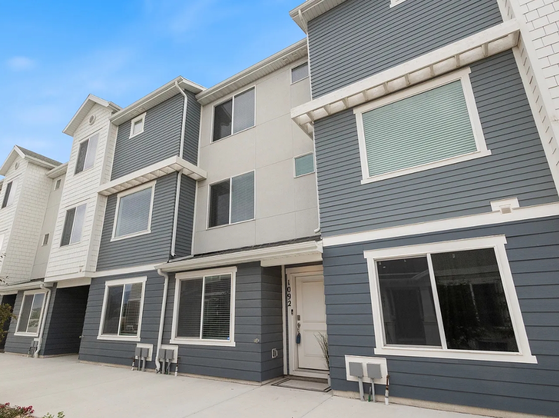 Saratoga Springs Townhome: 1092 E Vessel Ct